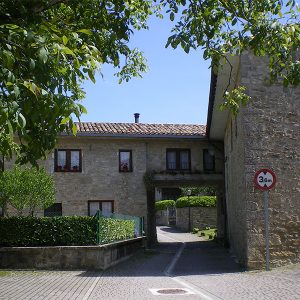 elia-9-egues