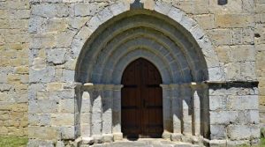 iglesia-de-san-martin-de-egues-1