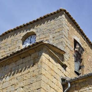 iglesia-de-san-pedro-de-olaz-egues-1