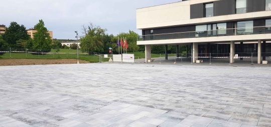 Imagen de la noticia: Concluidas las obras de urbanización de la Plaza Consistorial